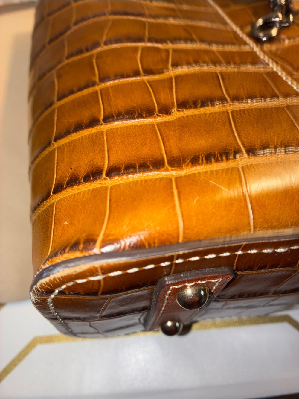 Genuine Dooney & Bourke Croc-Embossed Brown Leather Tote Bag - Picture 4 of 16